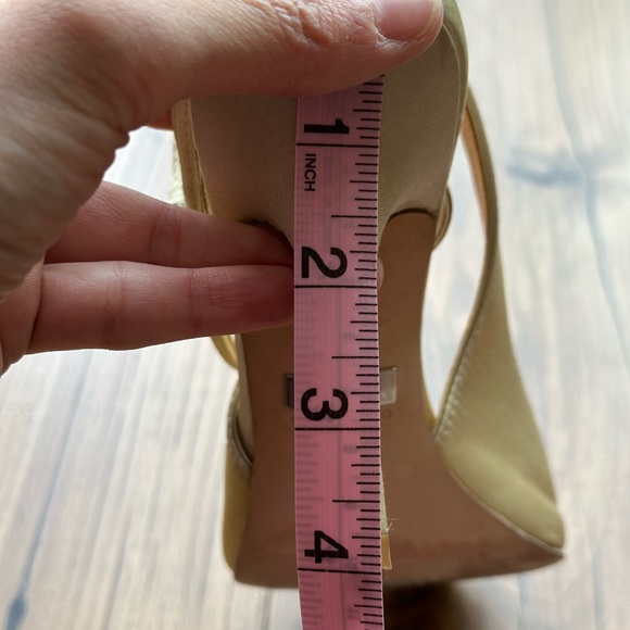 Badgley Mischka Heels - Picture 7 of 7